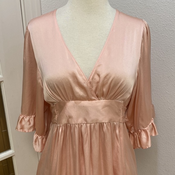 Vintage Y2k 🍑💗 Betsey Johnson Peach Pink Kimono Sleeve Silk Mini Dress, Size 4 - Picture 2 of 6